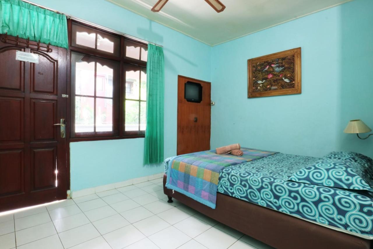 Mustika Inn Kuta  Exterior photo