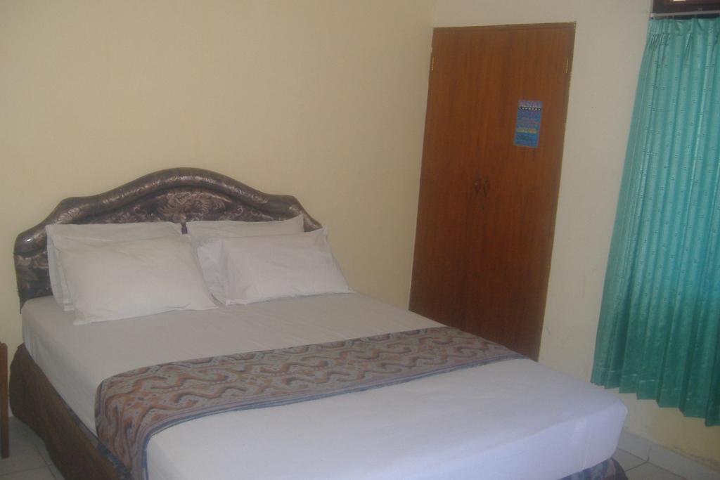 Mustika Inn Kuta  Room photo