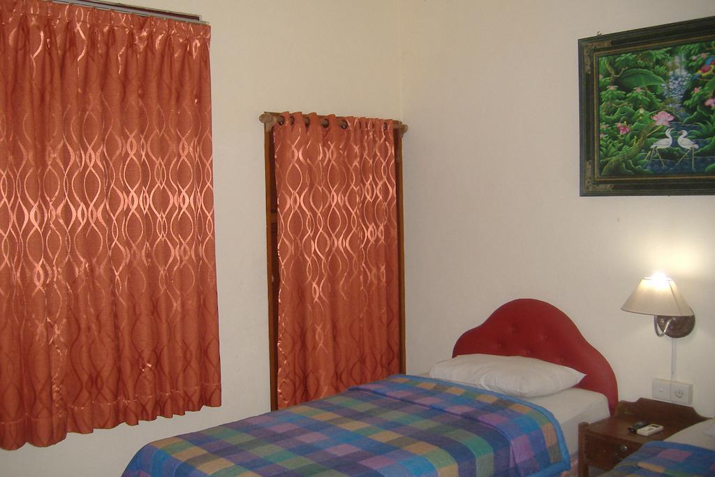 Mustika Inn Kuta  Room photo