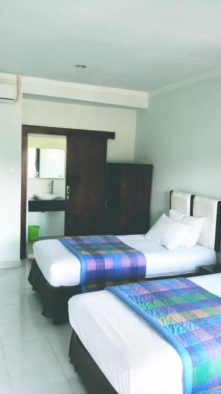 Mustika Inn Kuta  Room photo